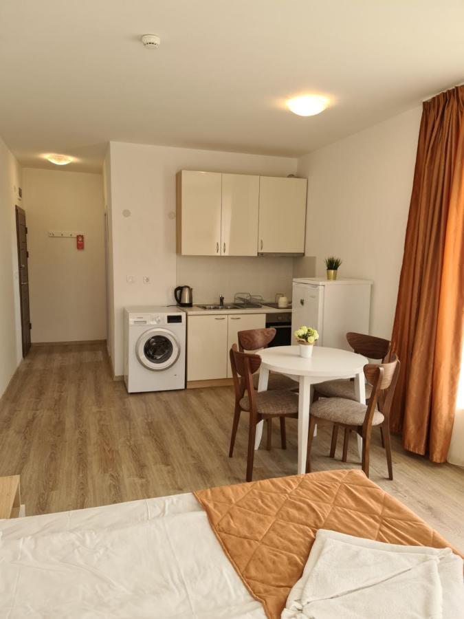 Mida Apartment Obzor Exteriör bild