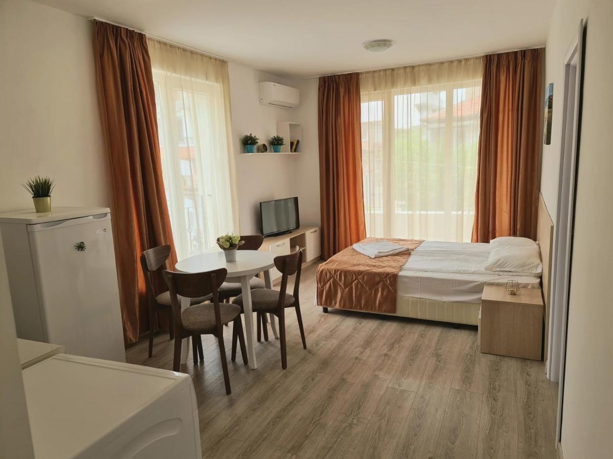 Mida Apartment Obzor Exteriör bild
