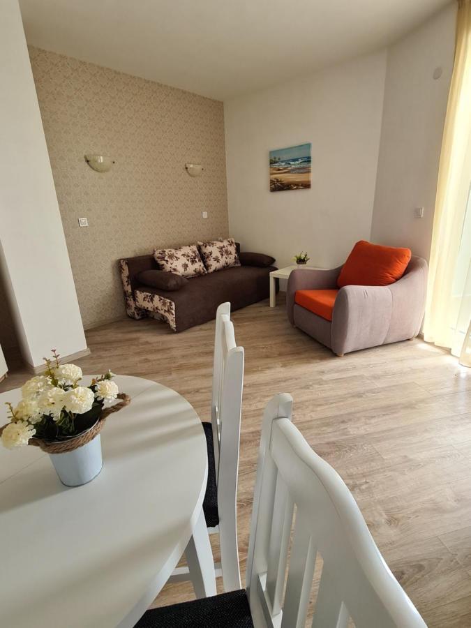 Mida Apartment Obzor Exteriör bild