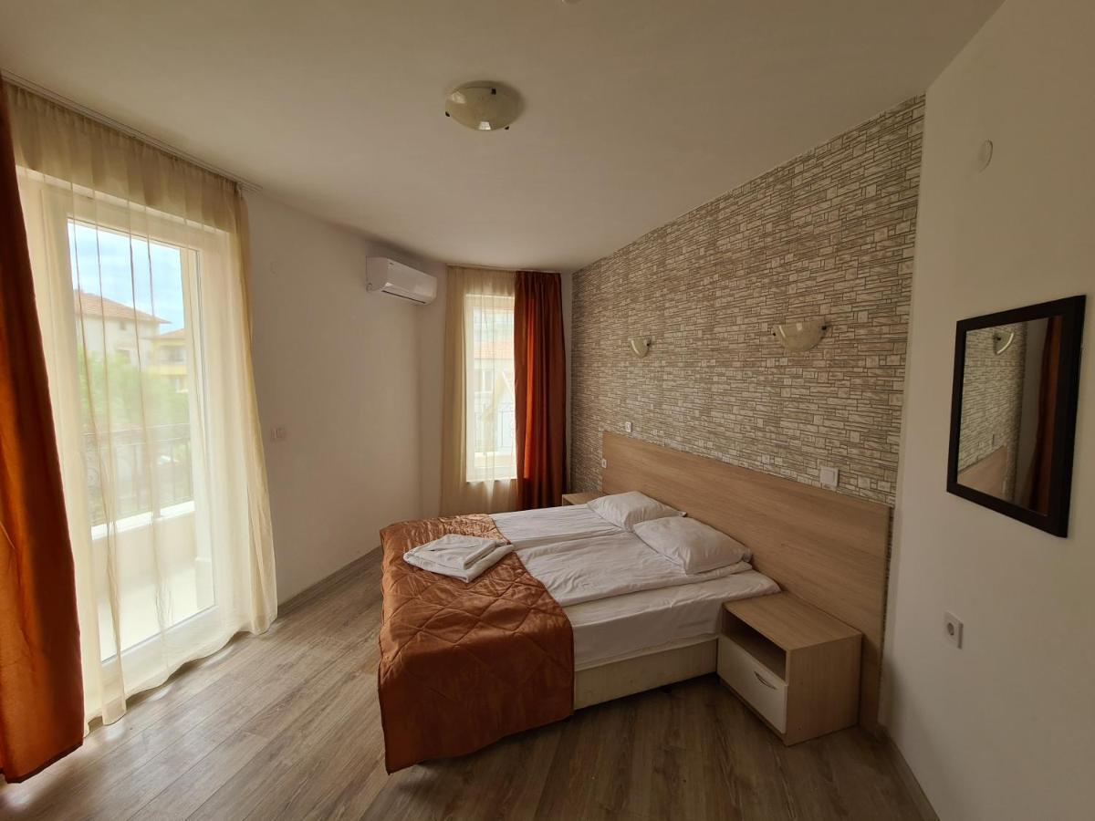 Mida Apartment Obzor Exteriör bild