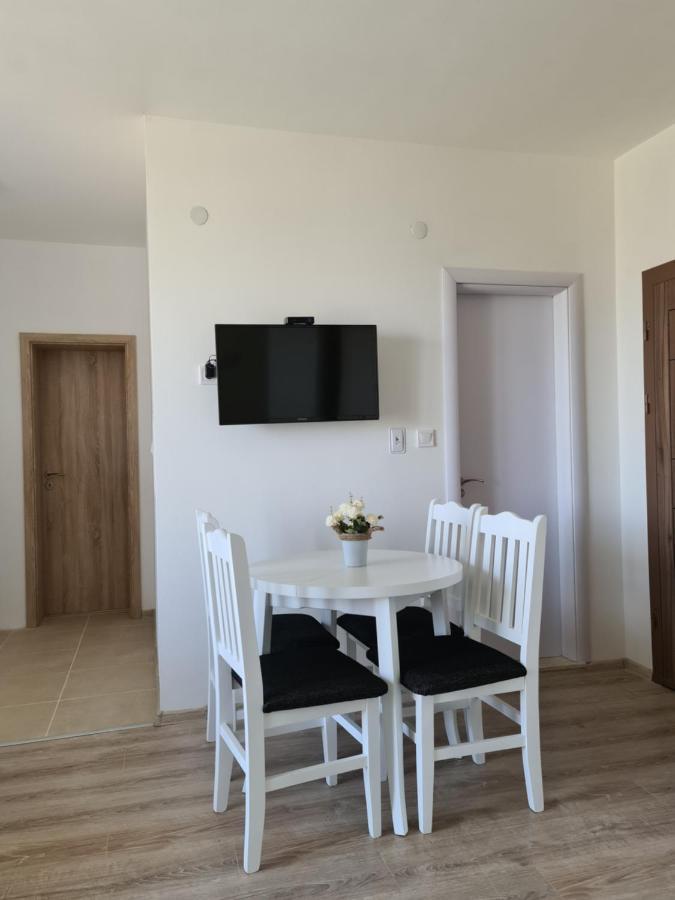 Mida Apartment Obzor Exteriör bild