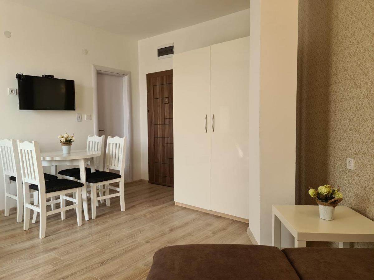 Mida Apartment Obzor Exteriör bild