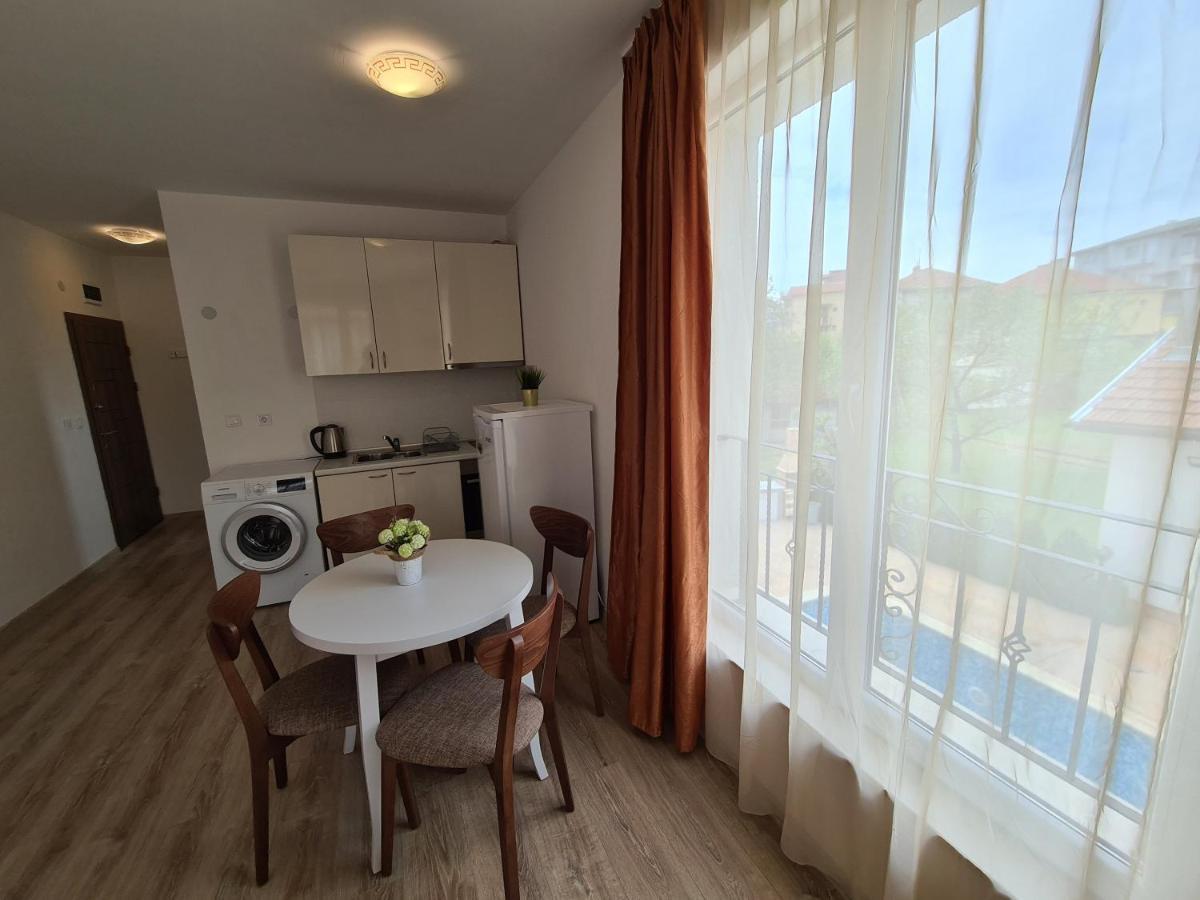 Mida Apartment Obzor Exteriör bild