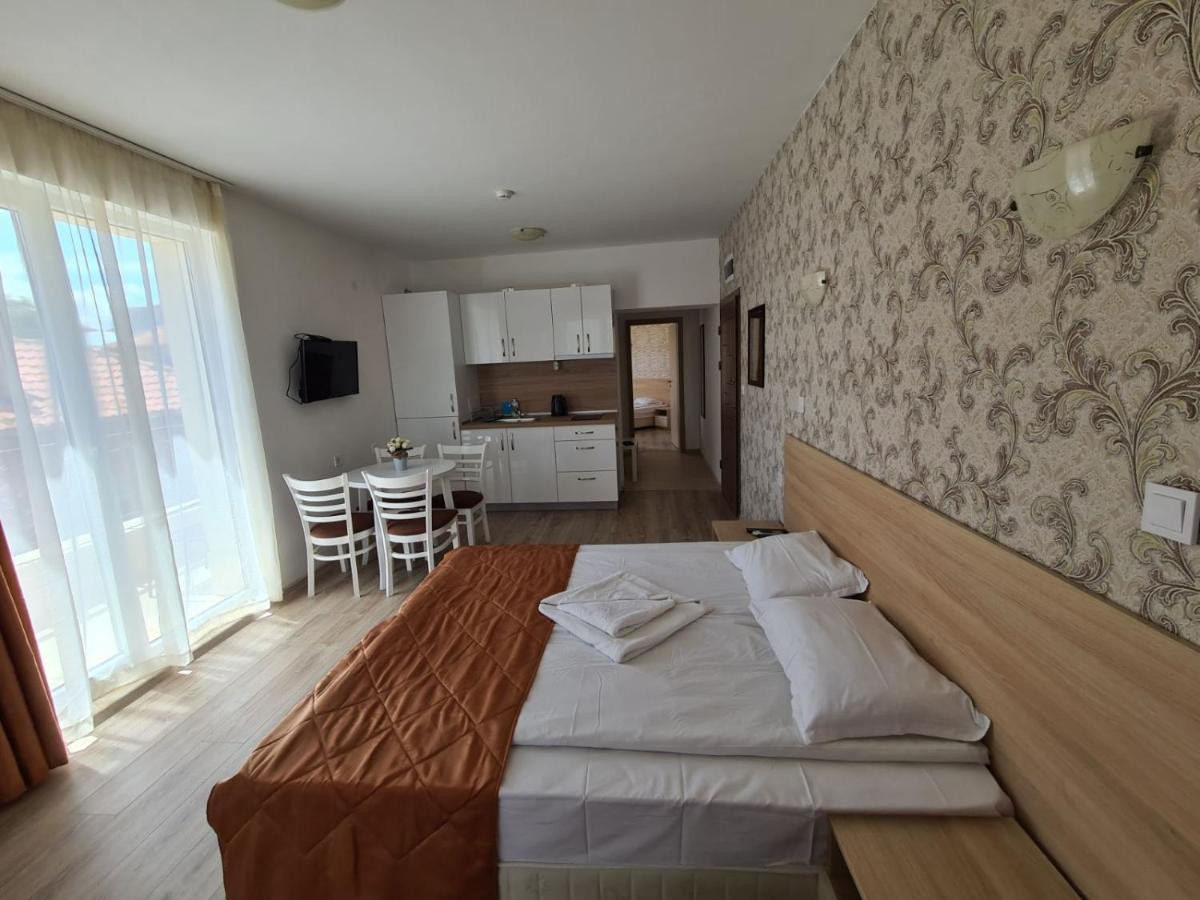Mida Apartment Obzor Exteriör bild