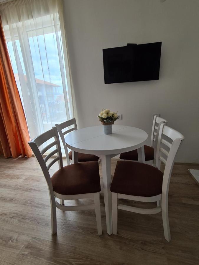 Mida Apartment Obzor Exteriör bild