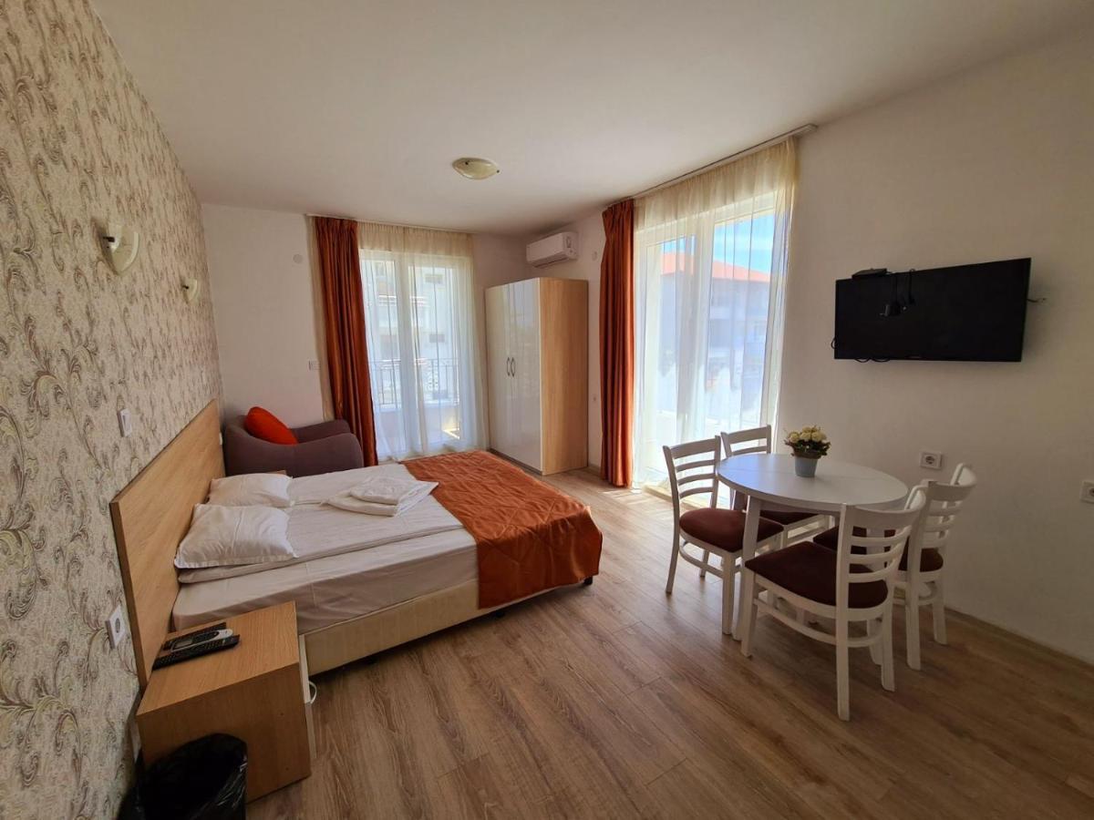 Mida Apartment Obzor Exteriör bild