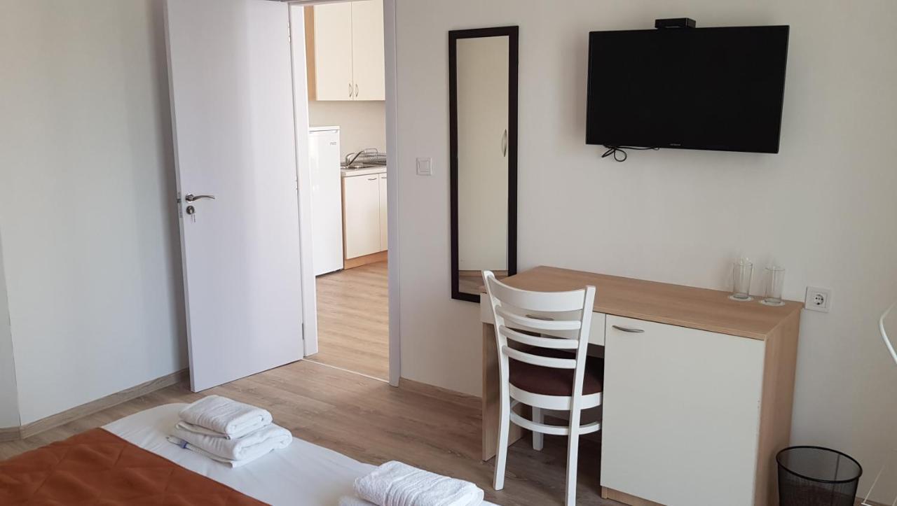 Mida Apartment Obzor Exteriör bild
