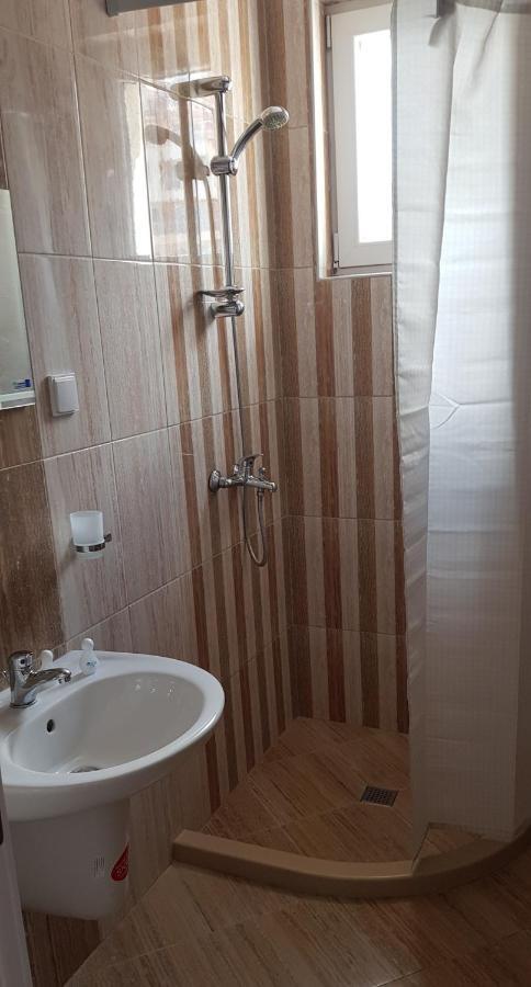 Mida Apartment Obzor Exteriör bild